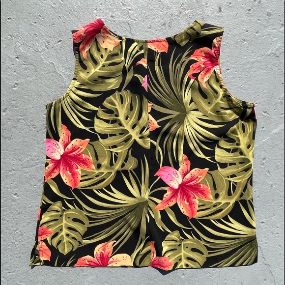 Intriguing Threads size 12 Tank top sleeveless bla - Picture 2 of 5